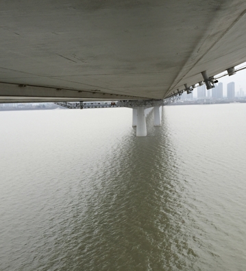 桥梁排水应急系统