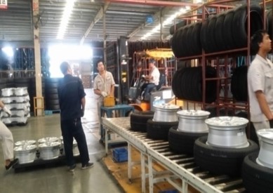 轮胎压装自动化生产线