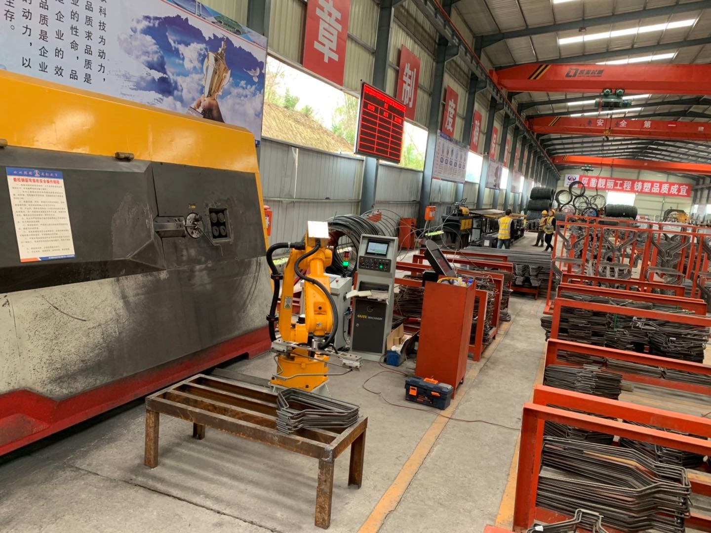 弯箍机上下料机器人系统