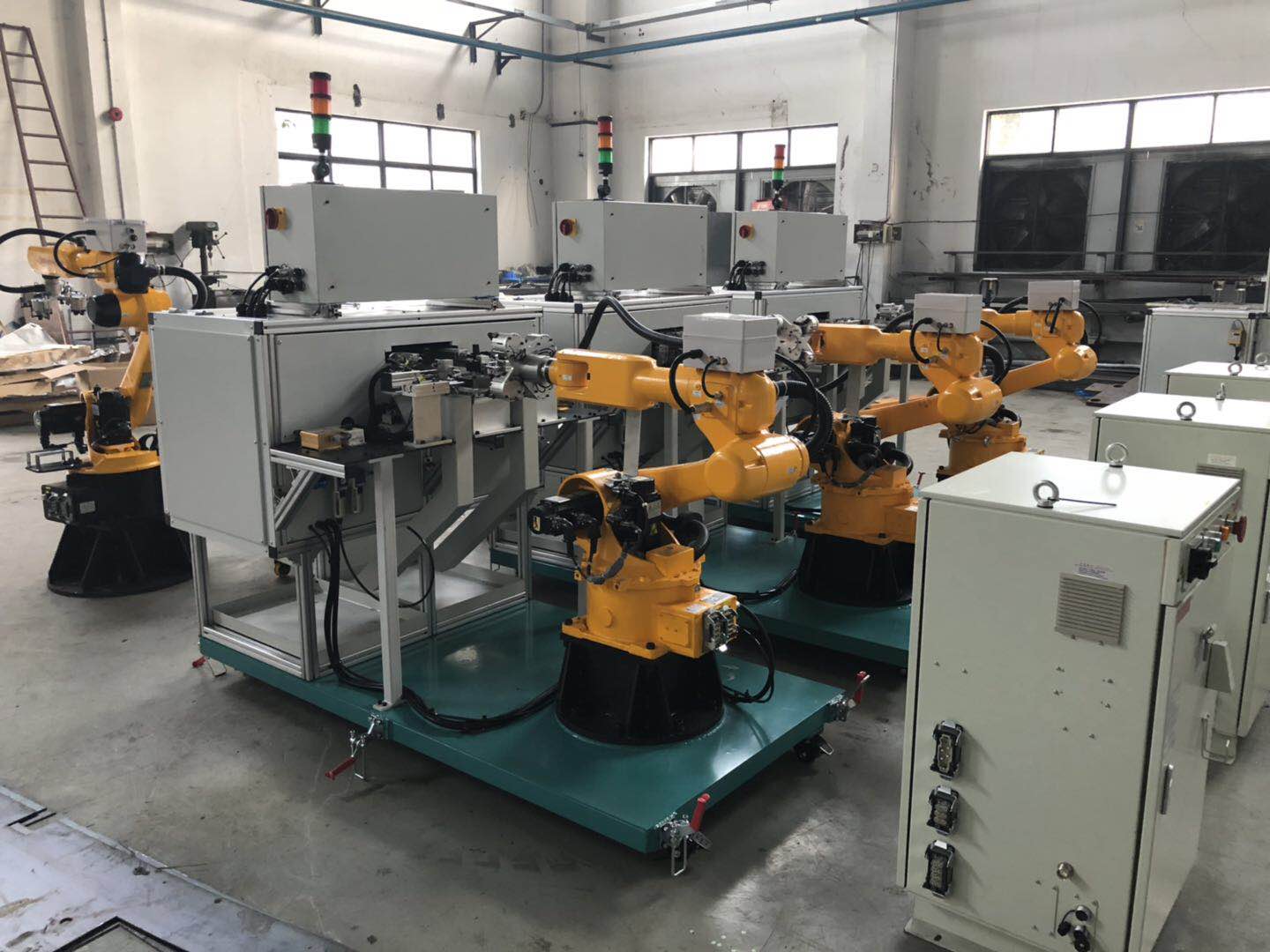 数控机床上下料机器人系统 数控机床上下料机器人系统