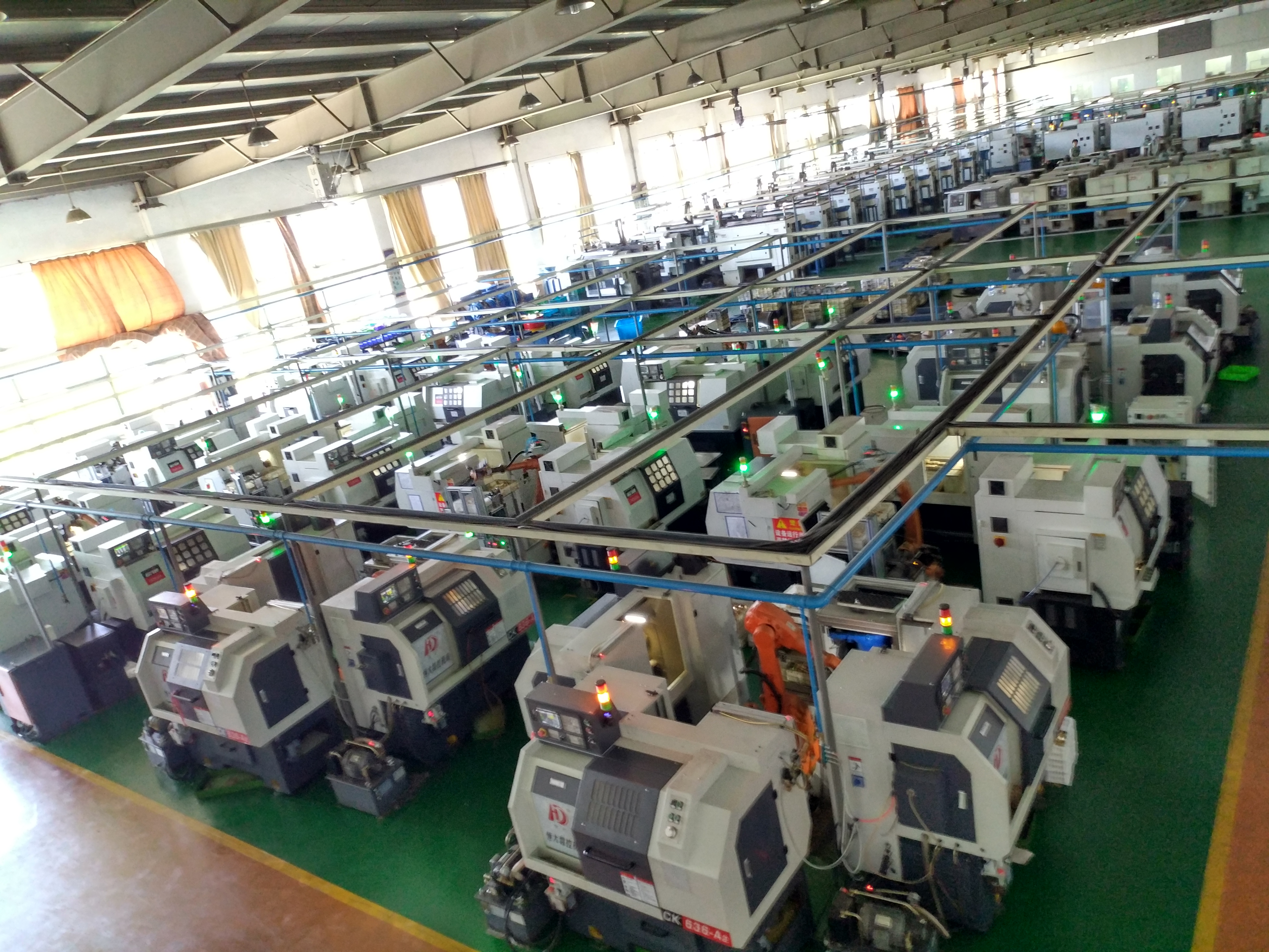 数控机床上下料机器人系统 数控机床上下料机器人系统